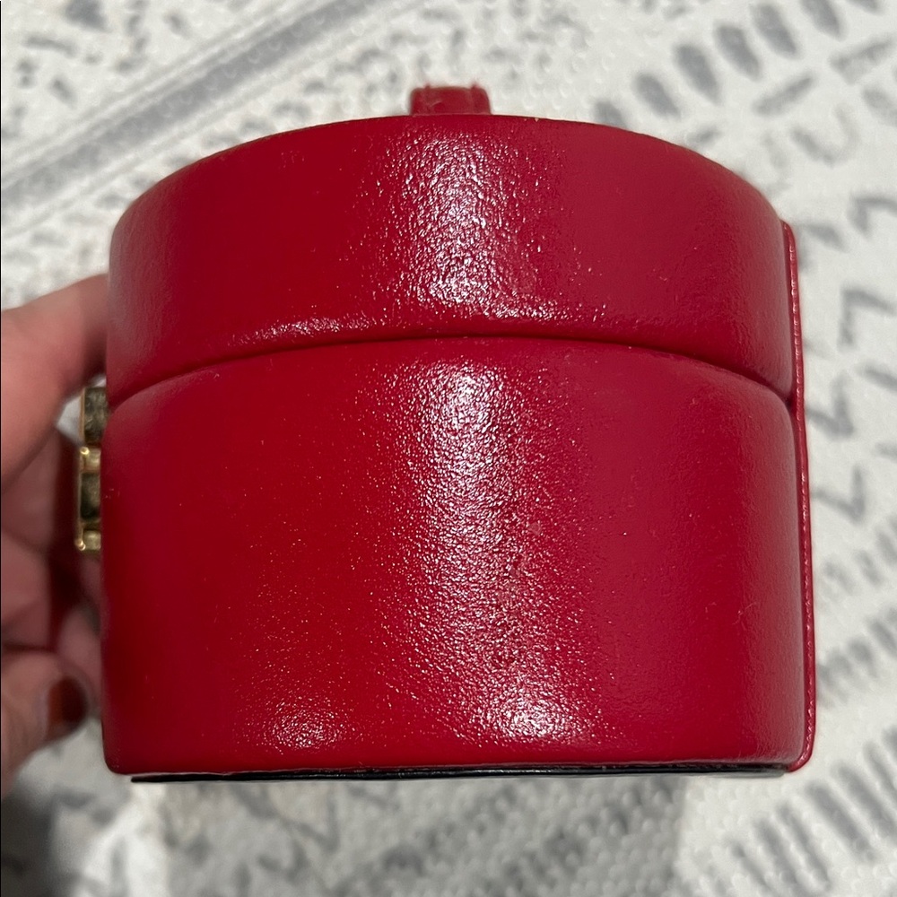 🔑 Vintage Red Leather Oval Jewelry Box Set w/ Key - Picture 3 of 13